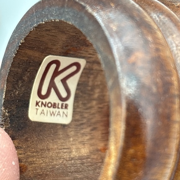 MCM Knobler‎ Wooden Napkin Rings - Set of 8 - Wood Napkin Holders Vintage 1.25" - Picture 6 of 8